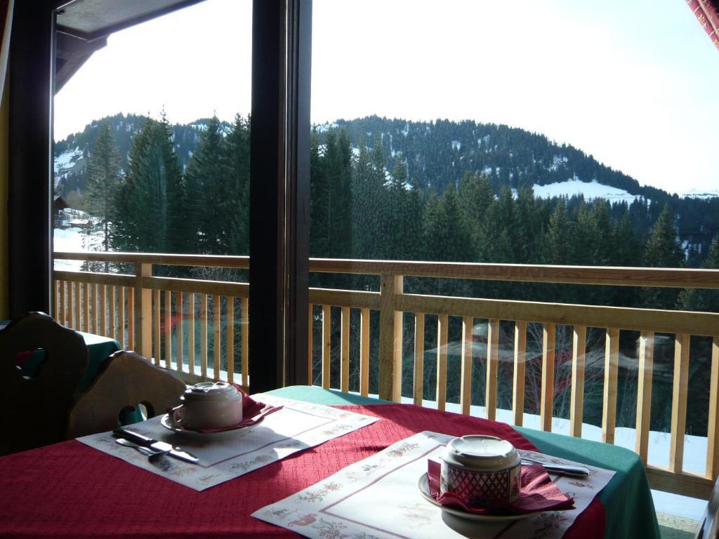 Hotel Le Tetras Нотр-Дам-де-Белькомб Экстерьер фото